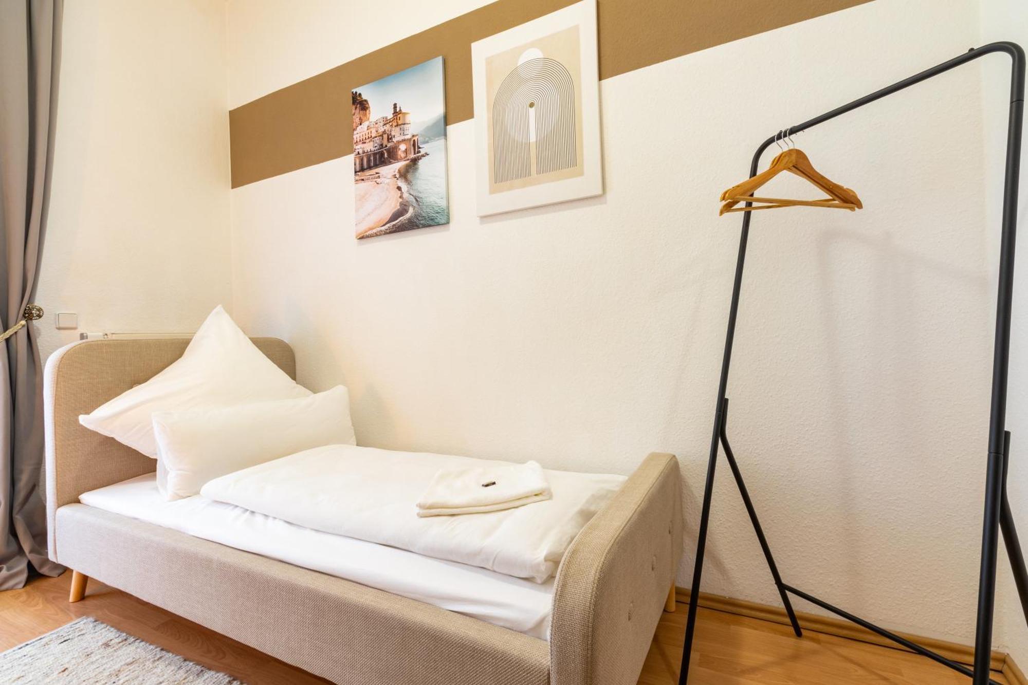 Stadtnatur Apartment Am Kuechwald - Mit Balkon, Streaming-Tv, Badewanne, Arbeitsplatz Chemnitz Ngoại thất bức ảnh